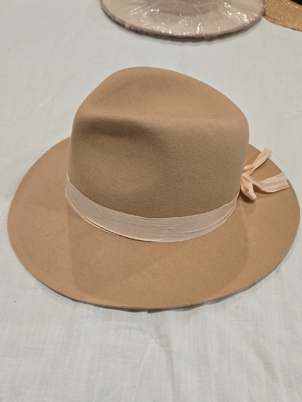 Lack Of Color Dipped Brim Fedora 55cm